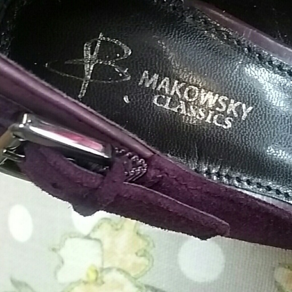 B. MARKOWSKY PURPLE SUEDE - Picture 3 of 7